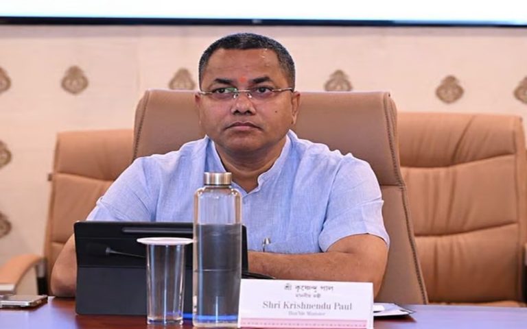 মুখ্যমন্ত্ৰীৰ শিলচৰ ভ্ৰমণৰ প্ৰস্তুতি পৰ্যালোচনা মন্ত্ৰী কৃষ্ণেন্দু পালৰ