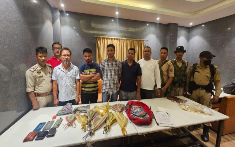 অসমত ৮৬টা জীৱন্ত টোকাই গেকো জব্দ, দুজন গ্ৰেপ্তাৰ