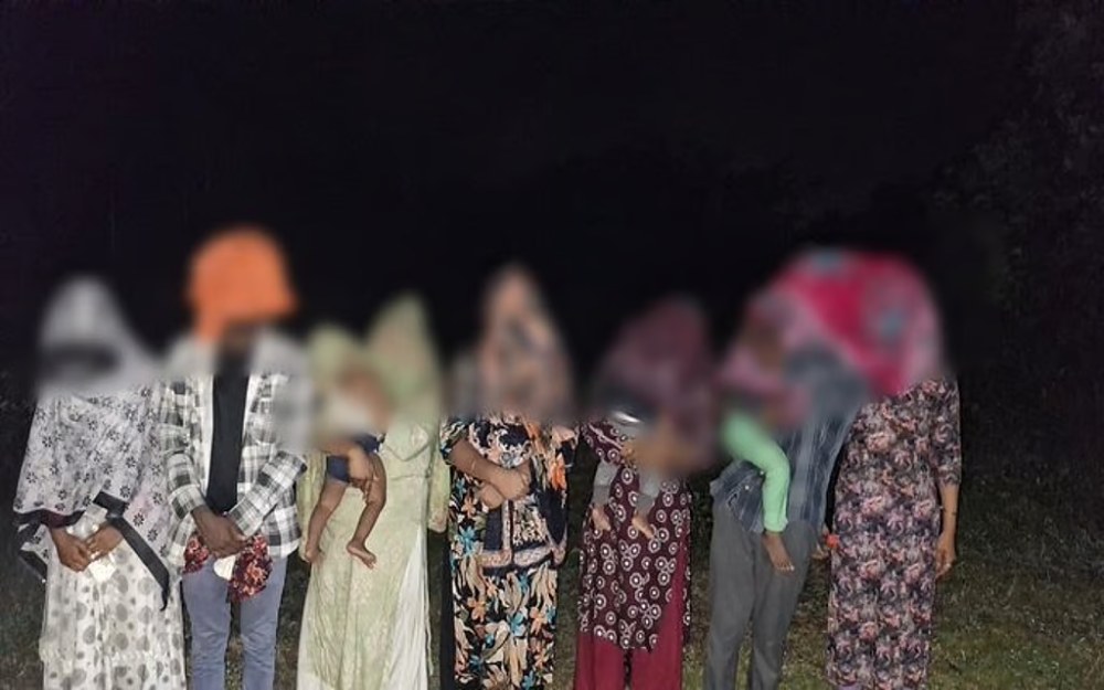 অসমত ৩০জন সন্দেহযুক্ত অনুপ্ৰৱেশকাৰীক বাধা দিয়াৰ দাবী মুখ্যমন্ত্ৰীৰ