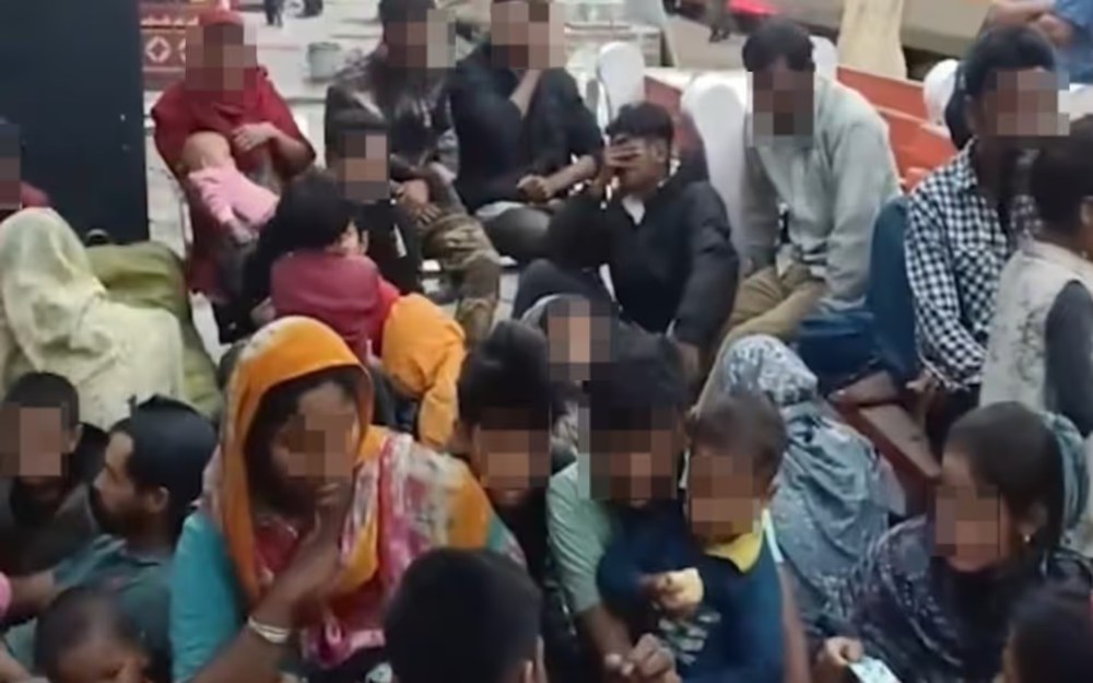 কামাখ্যা ৰে’ল ষ্টেচনত ৫৭জন সন্দেহজনক বাংলাদেশী আটক
