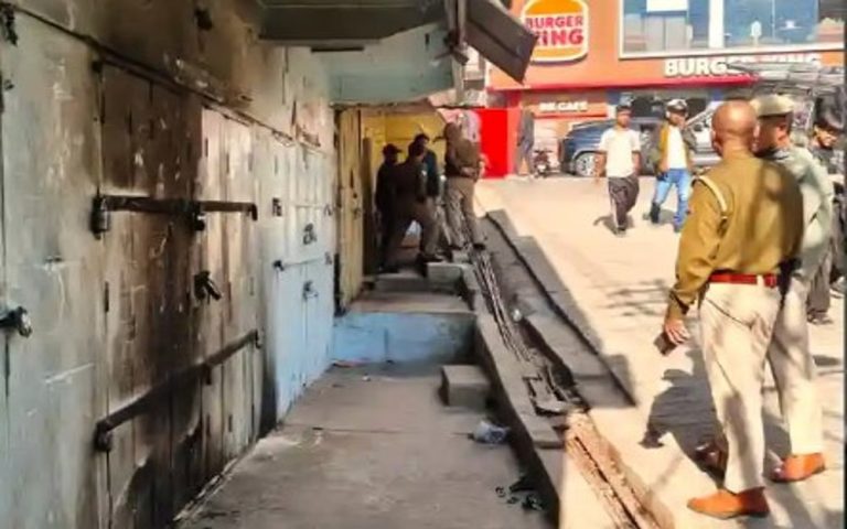 পেট্ৰ’ল বোমা আক্ৰমণৰ পিছত শ্বিলঙত হাই এলাৰ্ট